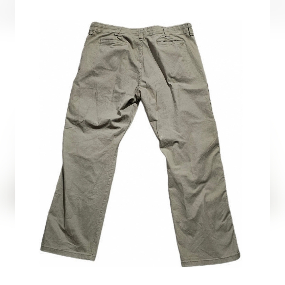 Wrangler Jeans Relaxed Cargo NWOT Mens 40x29 Tan Preppy Baggy Straight
